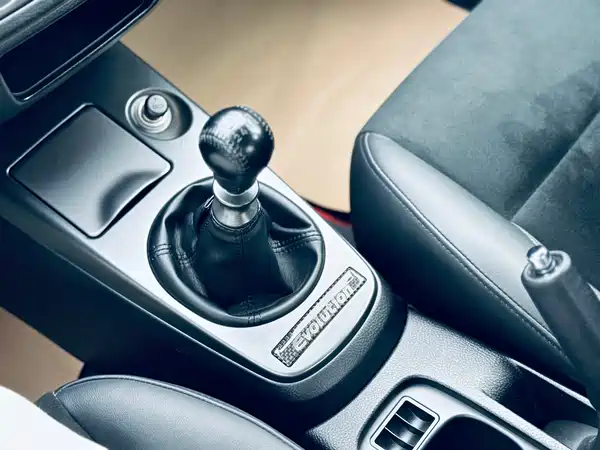 Mitsubishi LANCER 2006