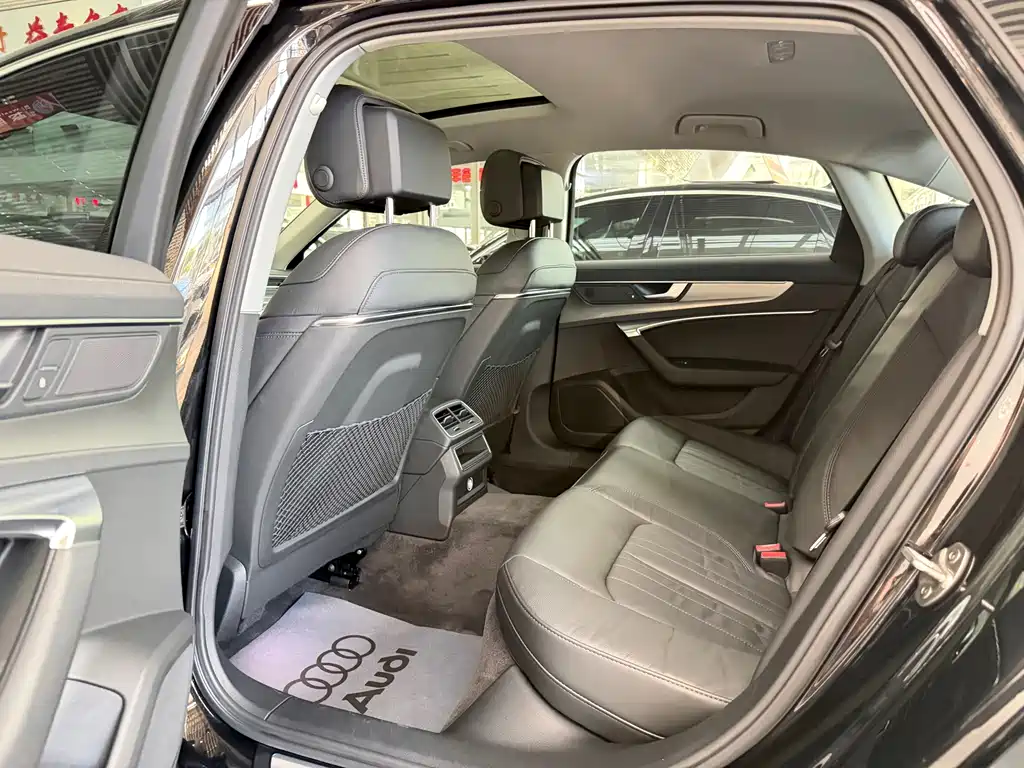 Audi A6L 2020
