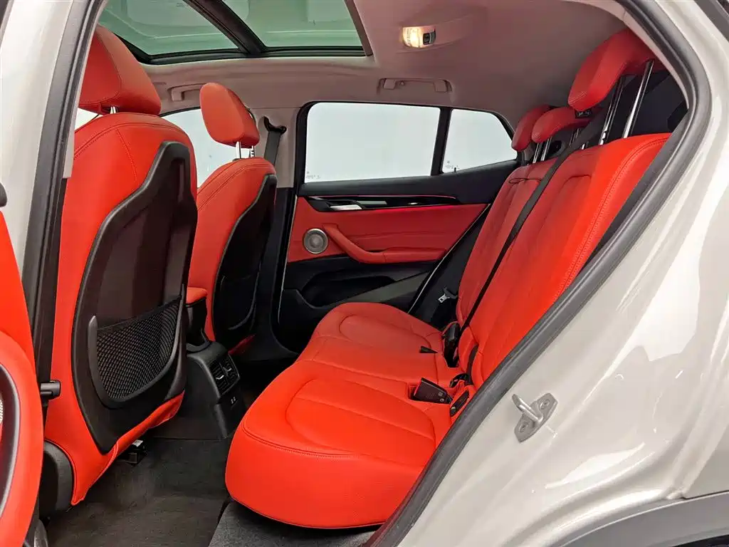BMW X2 2023 — фото 18