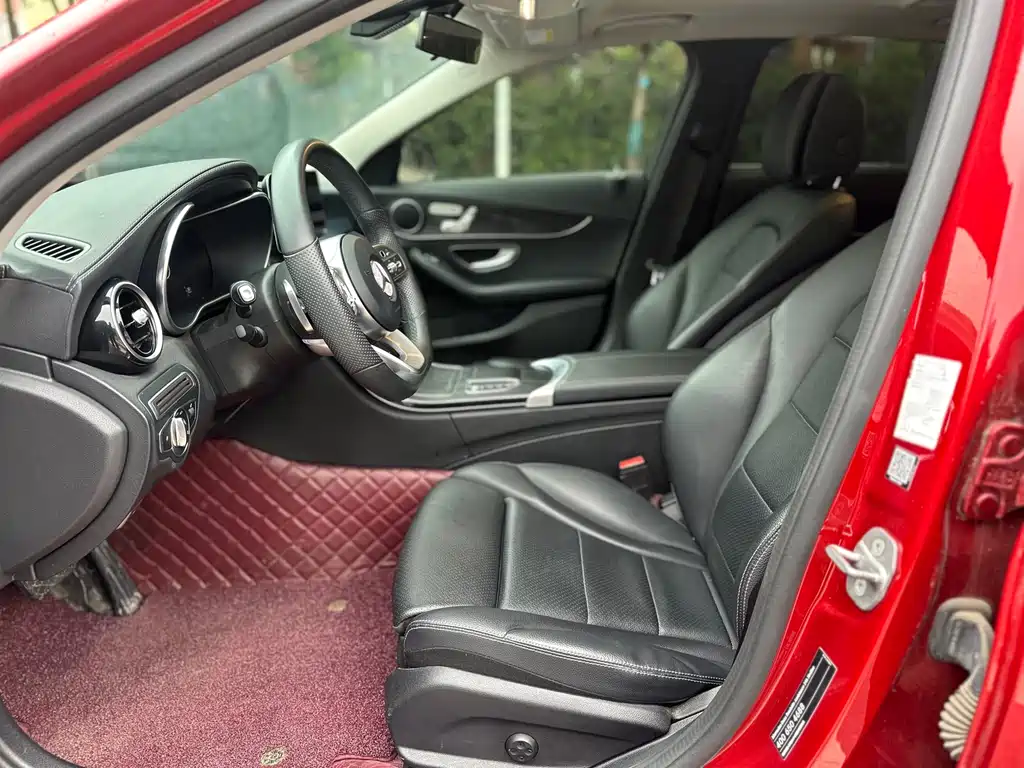 Mercedes-Benz C-Class 2020