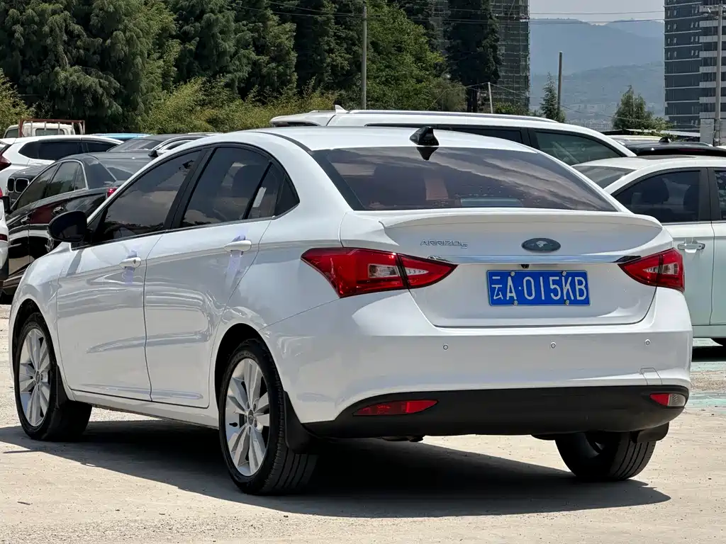 Chery Arrizo 5 2016