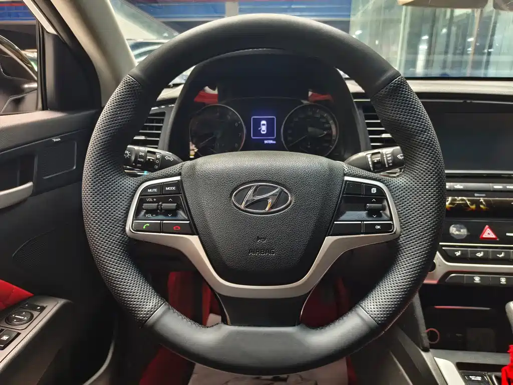 Hyundai Celesta 2016 — фото 16