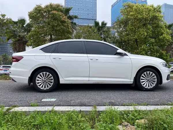 Volkswagen Lavida 2022