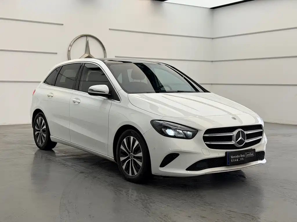 Mercedes-Benz B-Class 2022