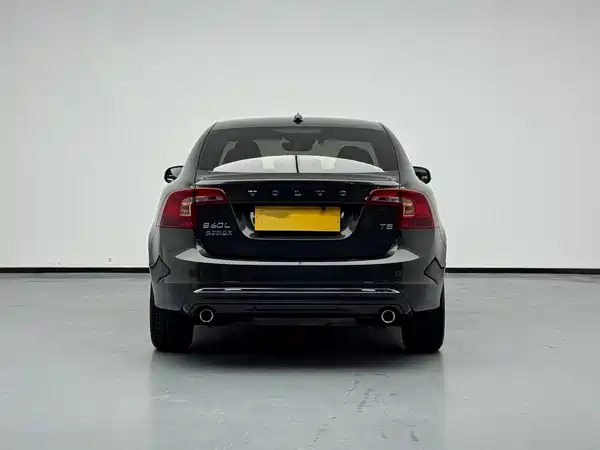 Volvo S60 2019