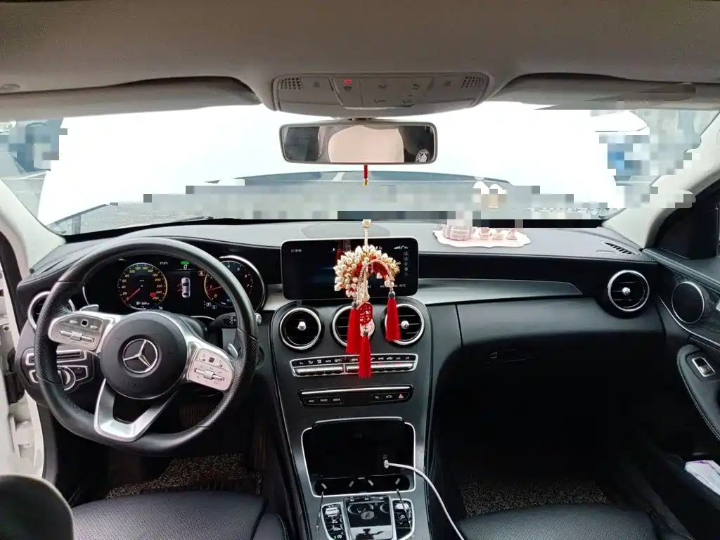 Mercedes-Benz C-Class 2020 — фото 13