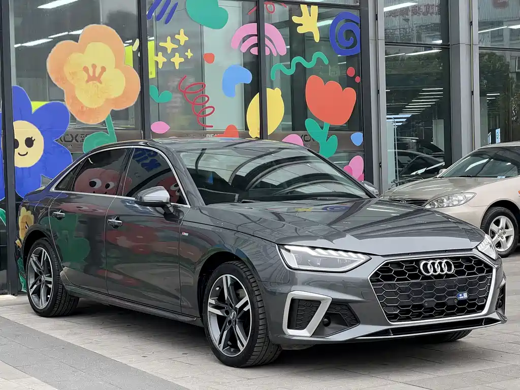 Audi A4L 2021