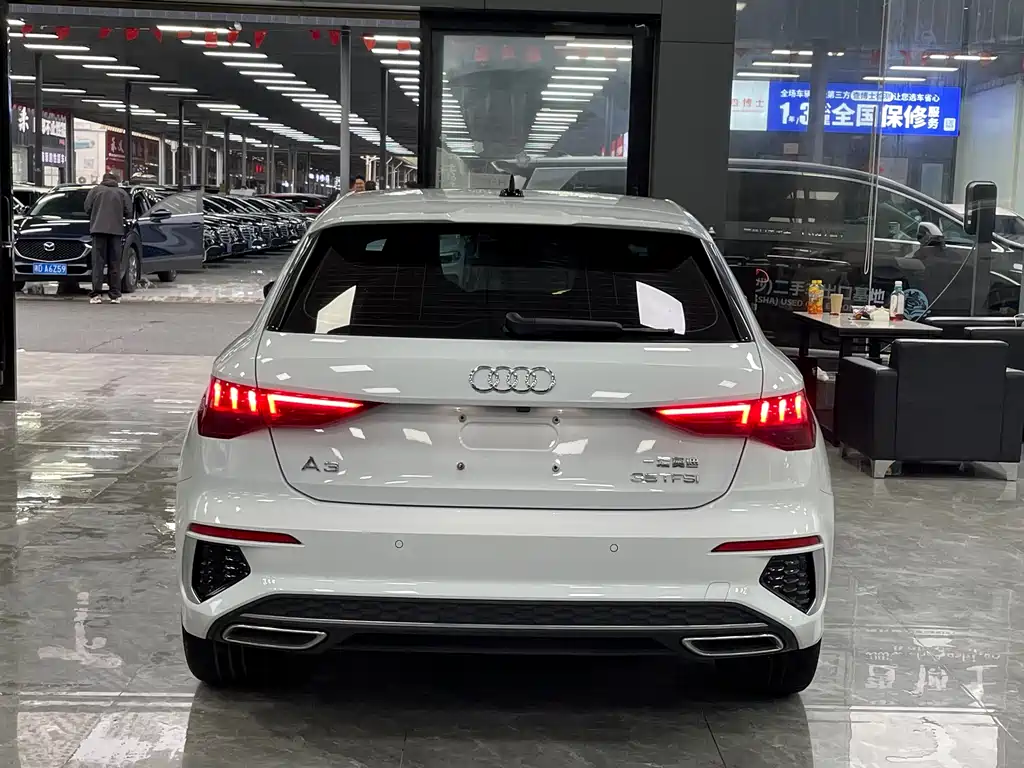 Audi A3 2022 — фото 15