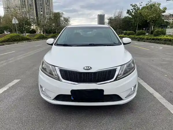 Kia K2 2012