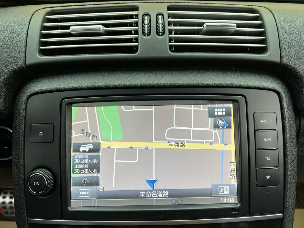 Mercedes-Benz R-Class 2017 — фото 17