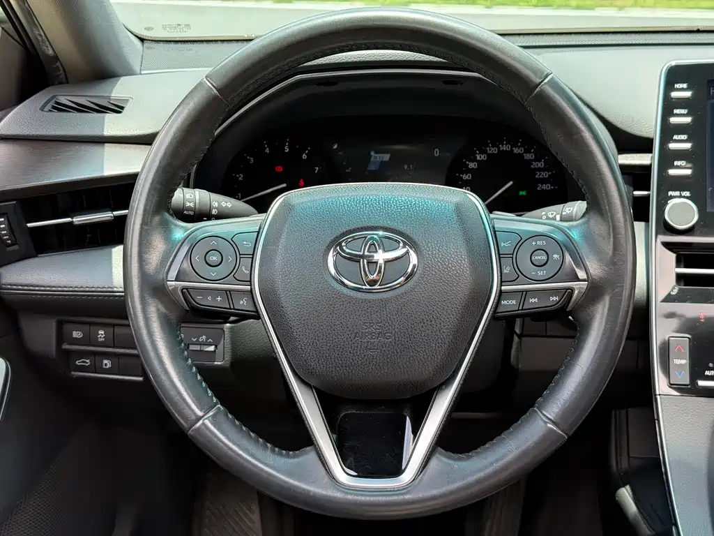 Toyota Avalon 2021 — фото 10