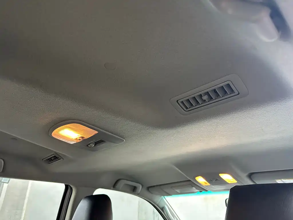 Toyota Fortuner 2019 — фото 22