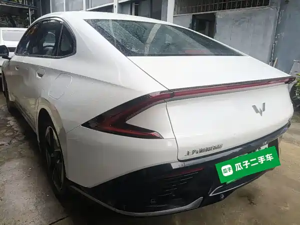 Wuling Starlight 2024