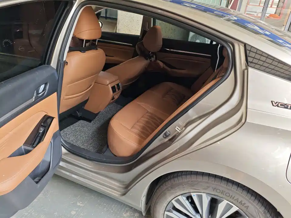 Nissan Teana 2023