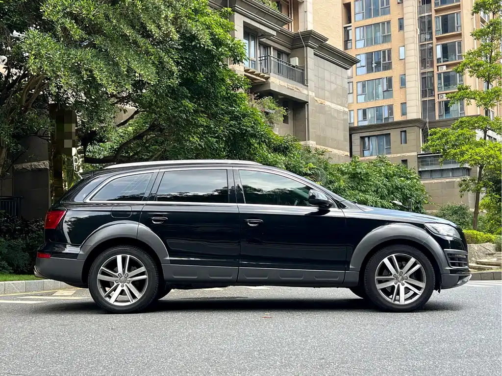 Audi Q7 2014 — фото 4