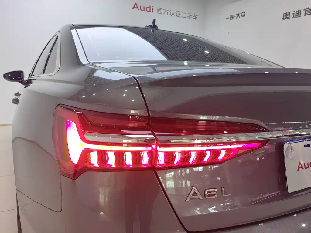 Audi A6L 2022 — фото 18