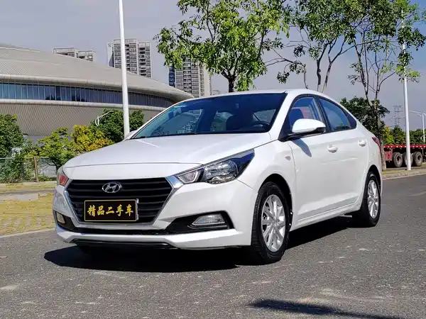 Hyundai Verna 2017
