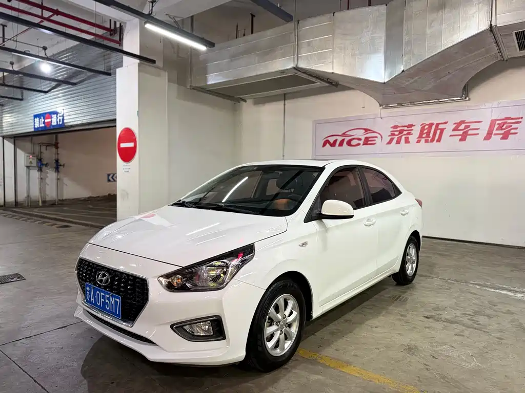 Hyundai Accent 2018 — фото 1
