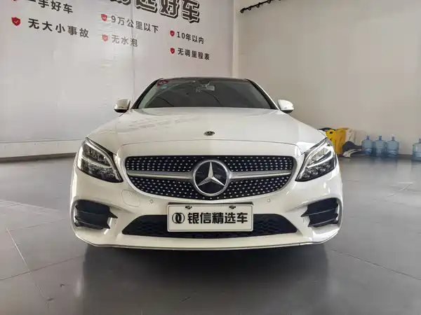 Mercedes-Benz C-Class 2019