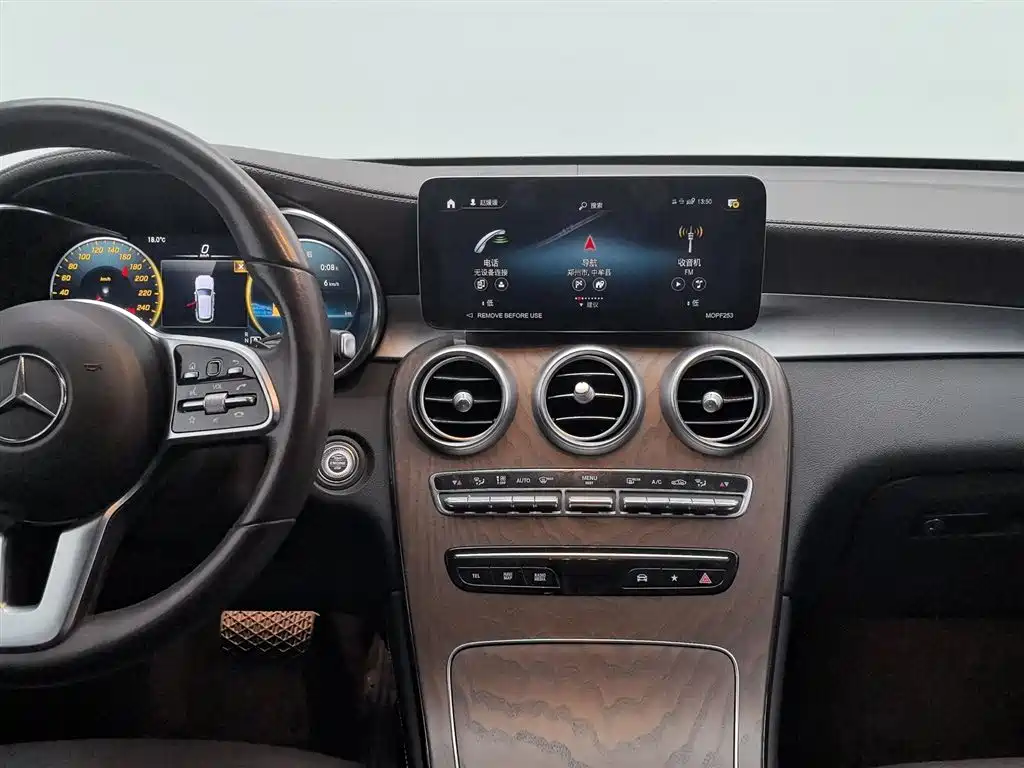 Mercedes-Benz GLC 2022 — фото 12
