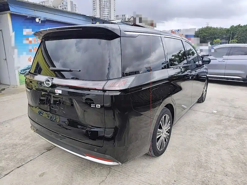 GAC Trumpchi E8 PHEV 2025 — фото 7