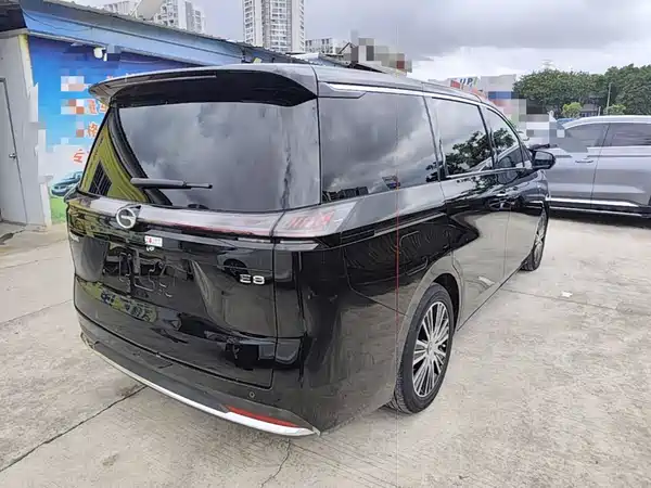 GAC Trumpchi E8 PHEV 2025