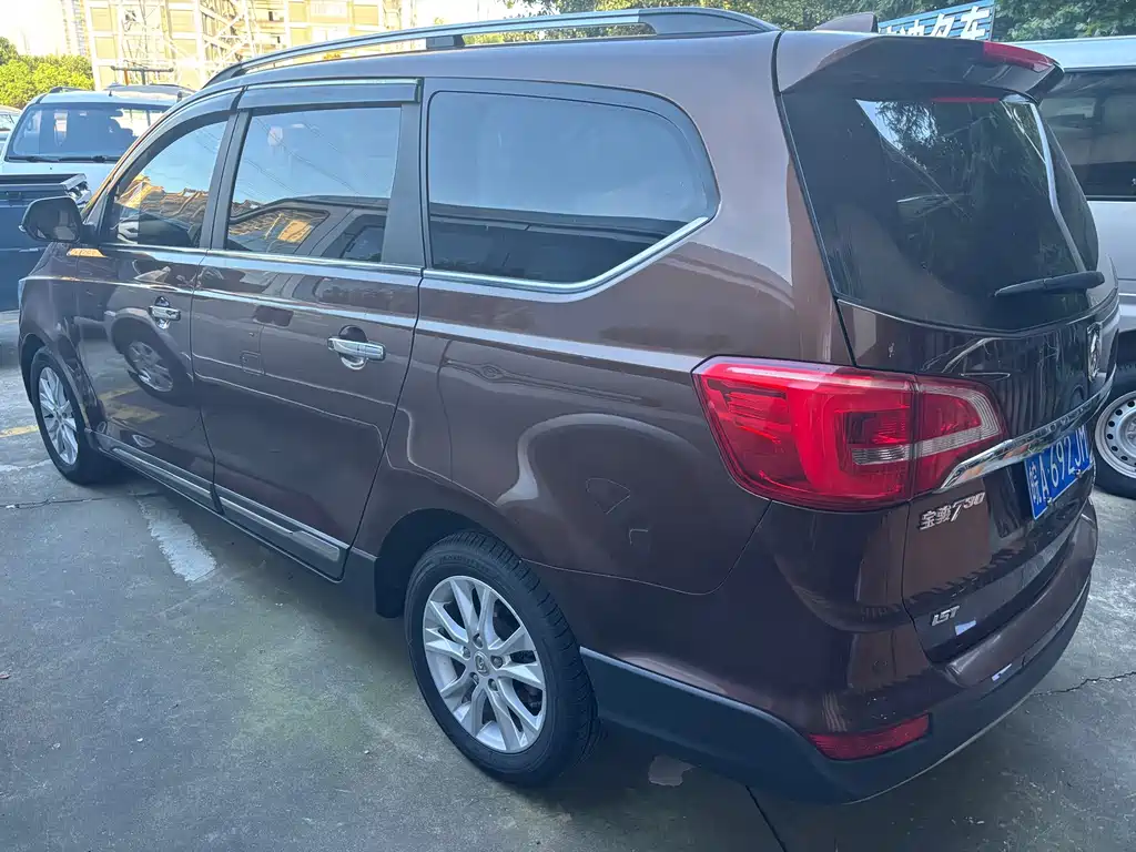 Baojun 730 2016