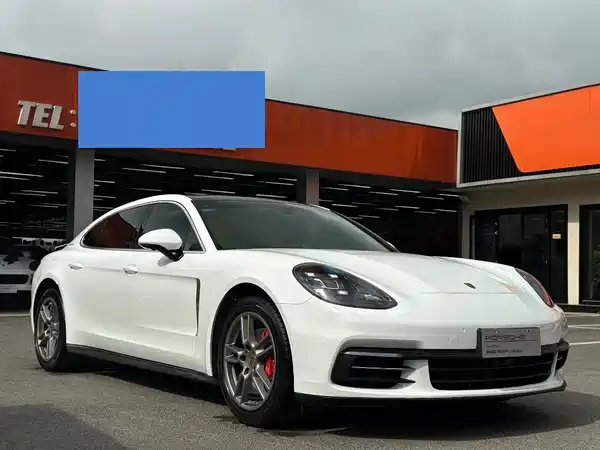 Porsche Panamera 2019