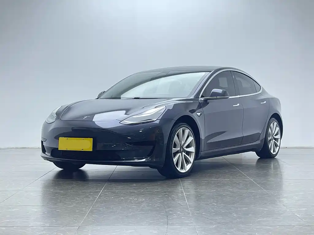 Tesla Model 3 2020 — фото 1