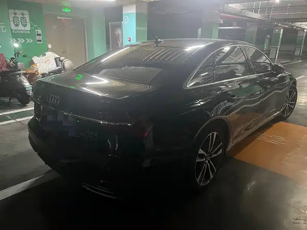 Audi A6L 2021