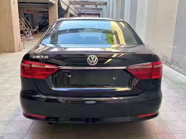 Volkswagen Lavida 2014