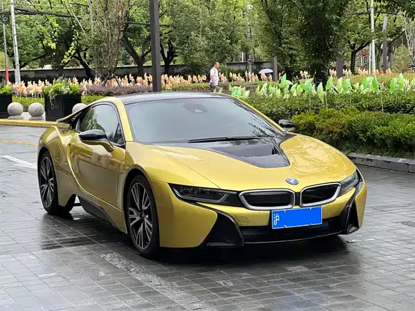 BMW i8 2016