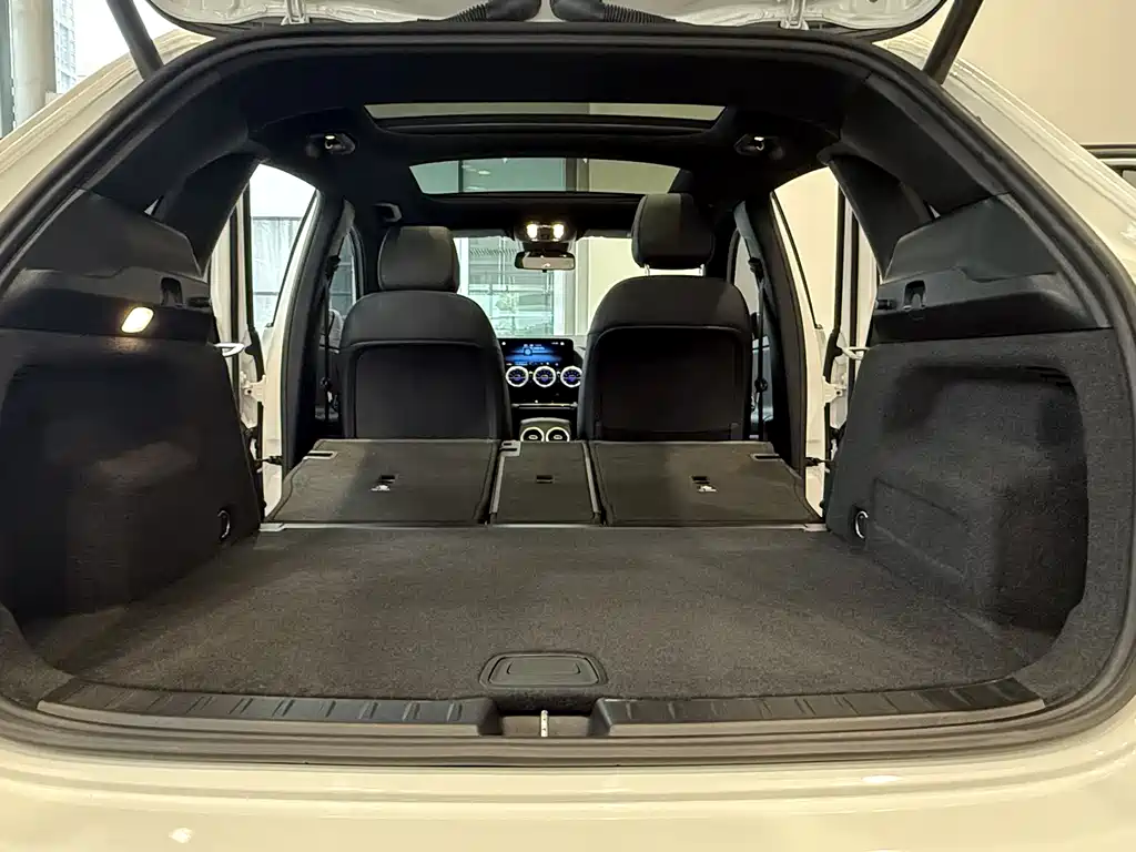 Mercedes-Benz GLA 2023 — фото 22