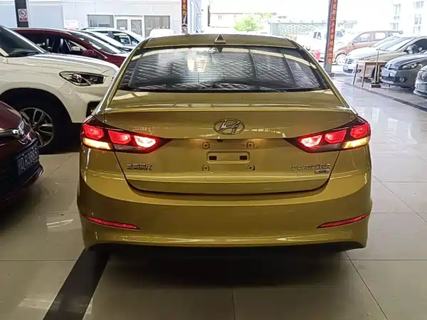 Hyundai Celesta 2017