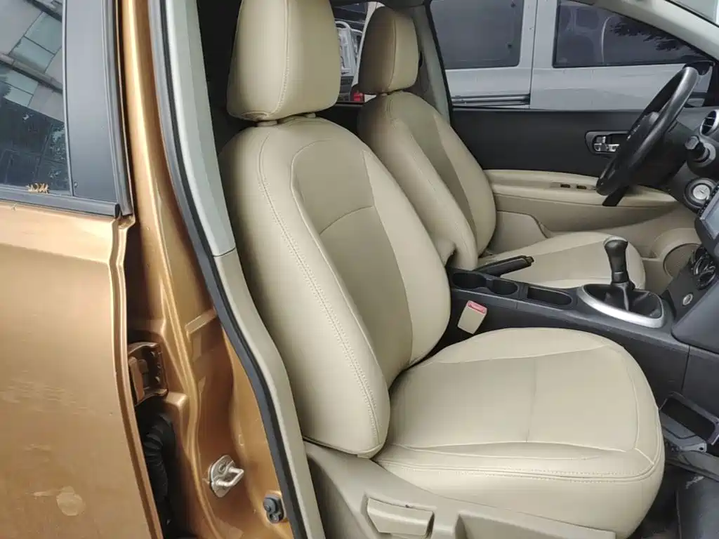Nissan Qashqai 2015 — фото 25