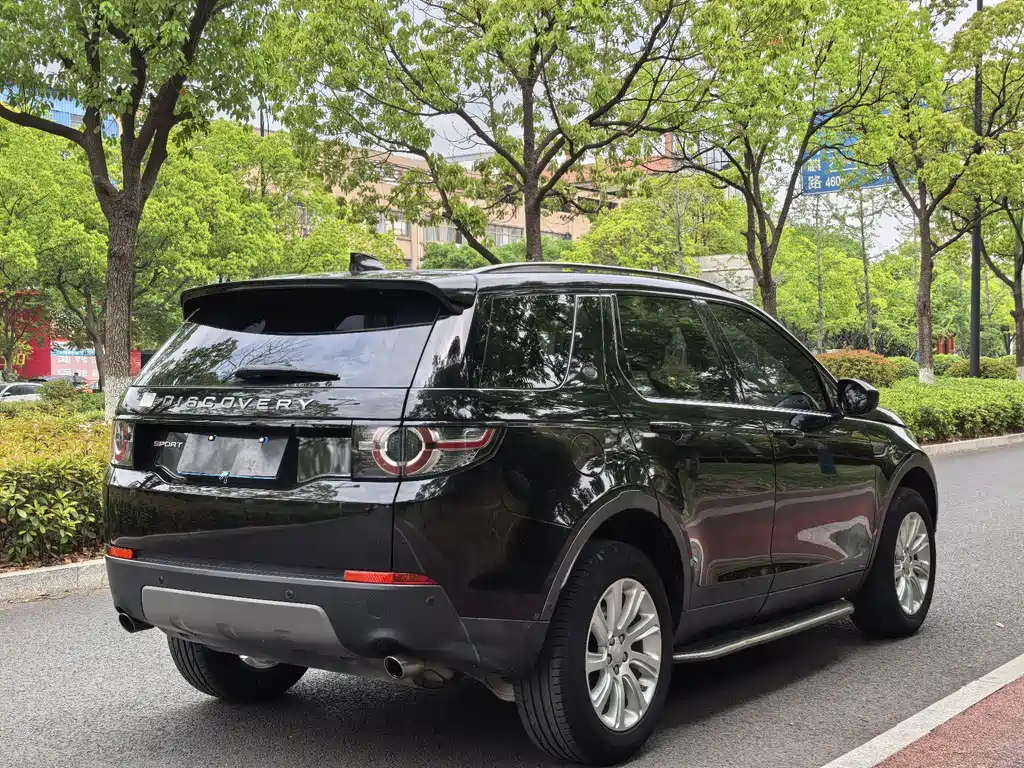 Land Rover Discovery Sport 2018 — фото 4