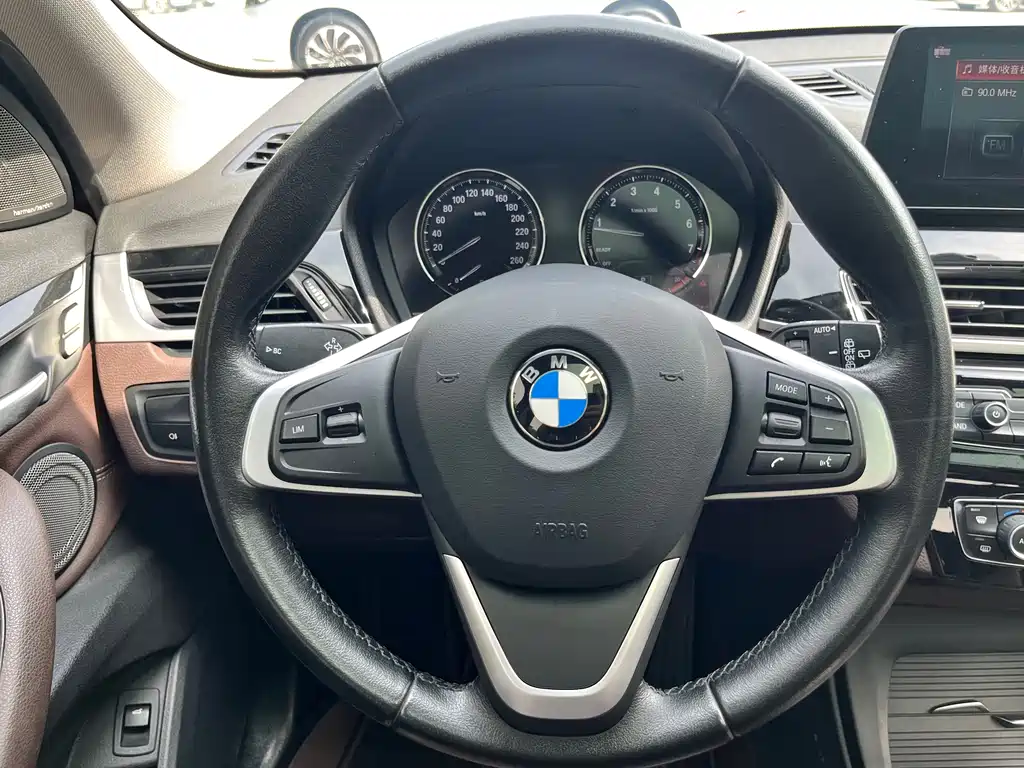 BMW X1 2020 — фото 11
