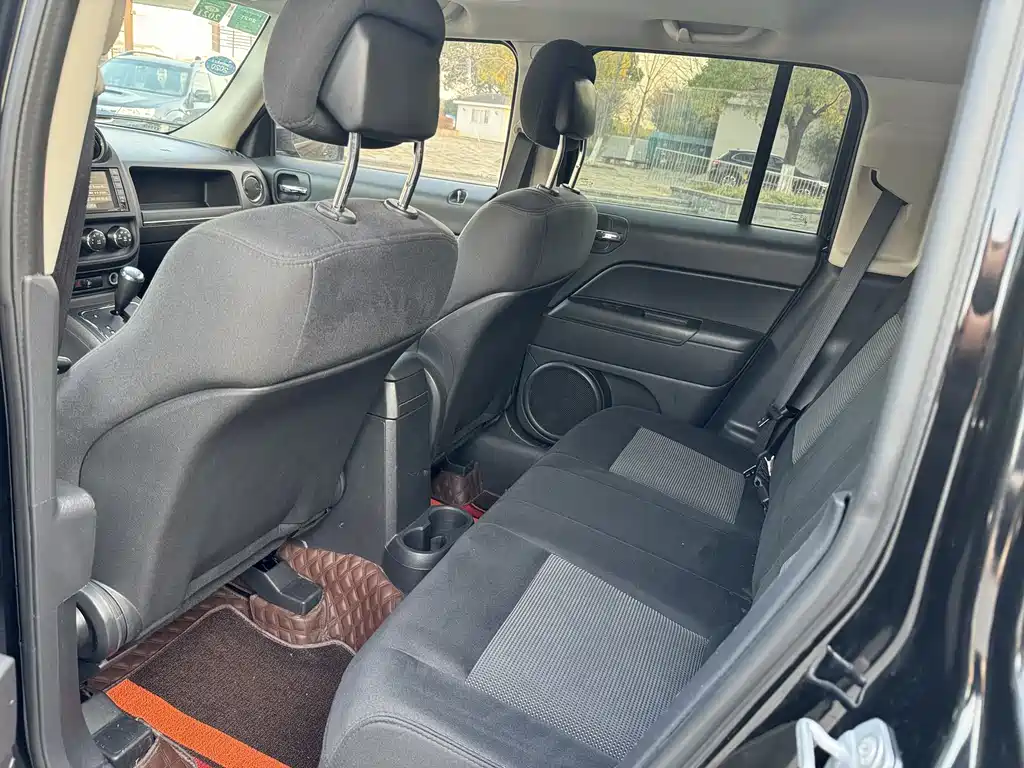 Jeep Patriot 2014 — фото 19