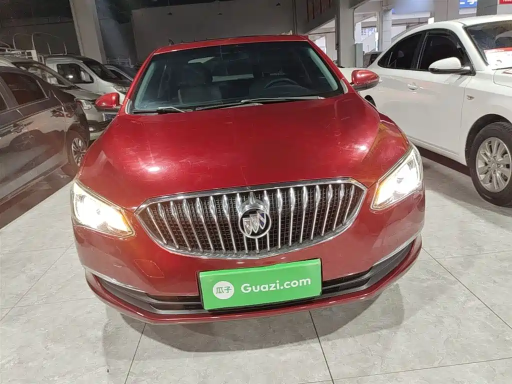 Buick Excelle 2015 — фото 3