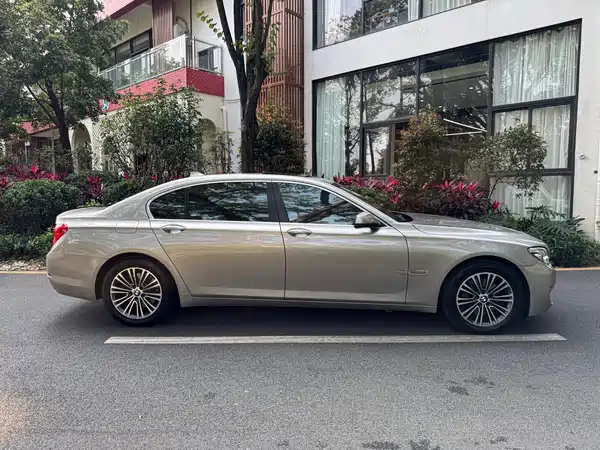 BMW 7 Series 2013