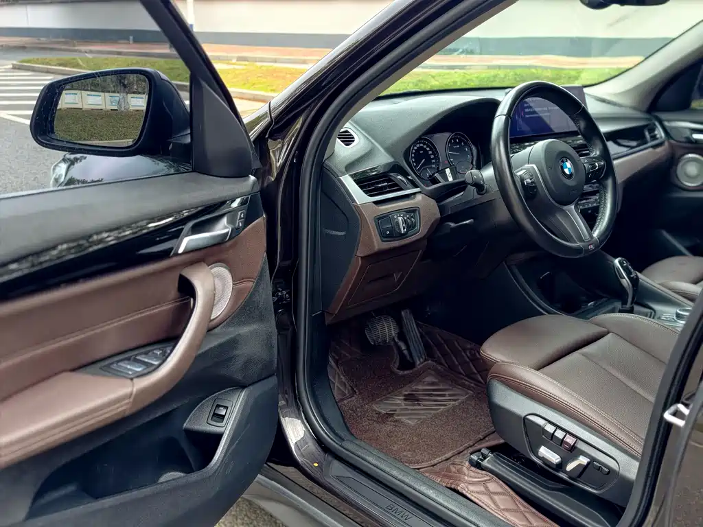 BMW X1 2021 — фото 14