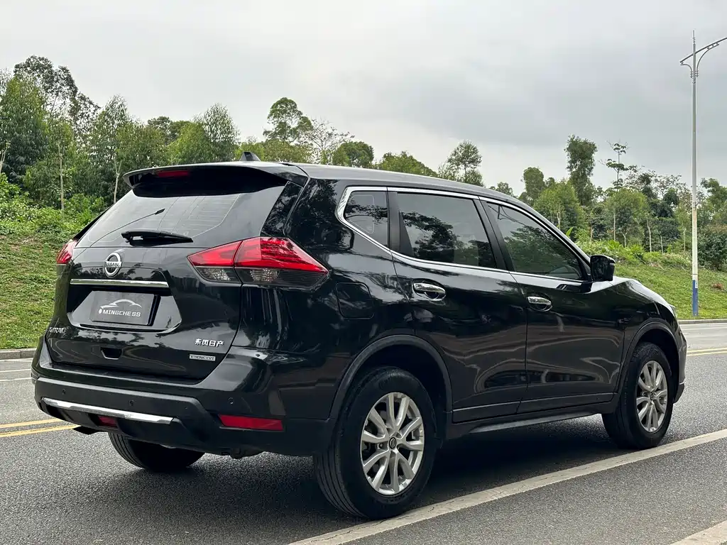 Nissan X-Trail 2019 — фото 10