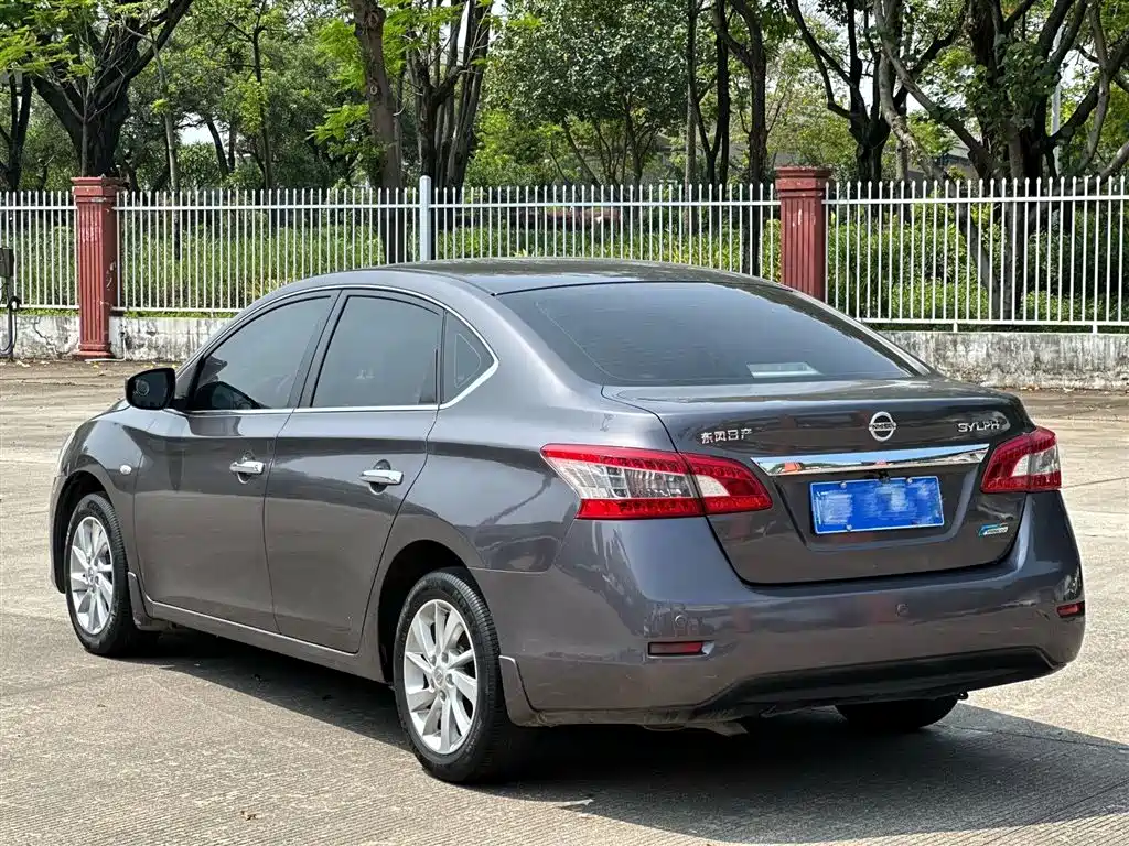 Nissan Sylphy 2013