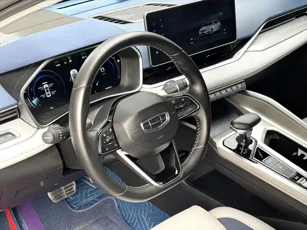 Geely Xingrui 2022