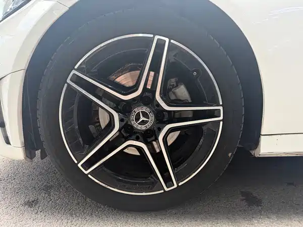 Mercedes-Benz C-Class 2021