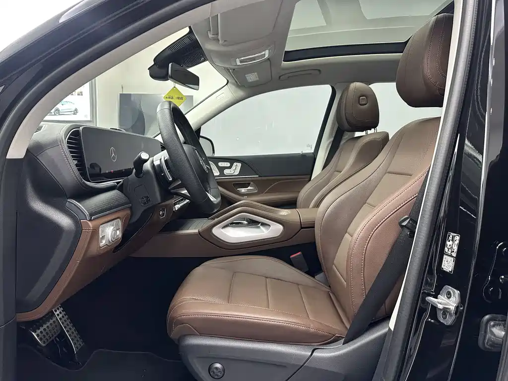 Mercedes-Benz GLS 2024 — фото 10