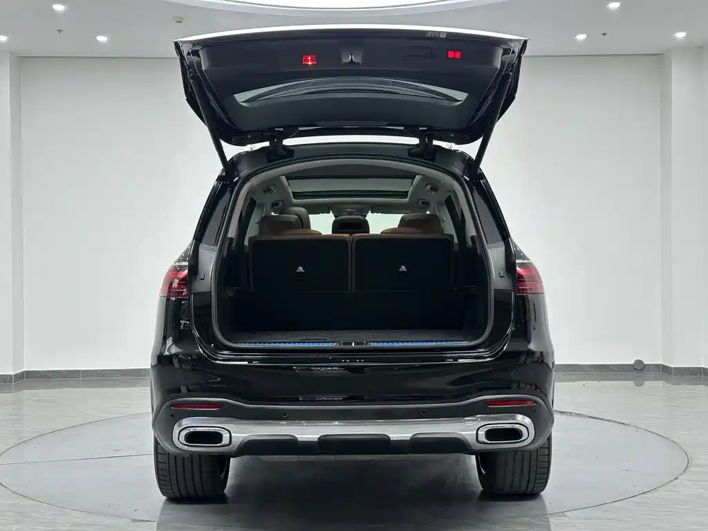 Mercedes-Benz GLS 2024 — фото 28