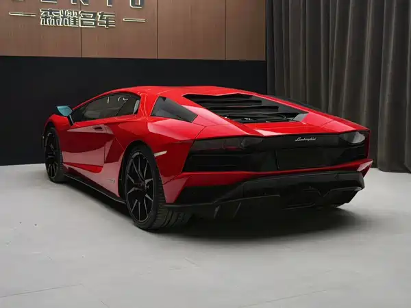 Lamborghini Aventador 2017