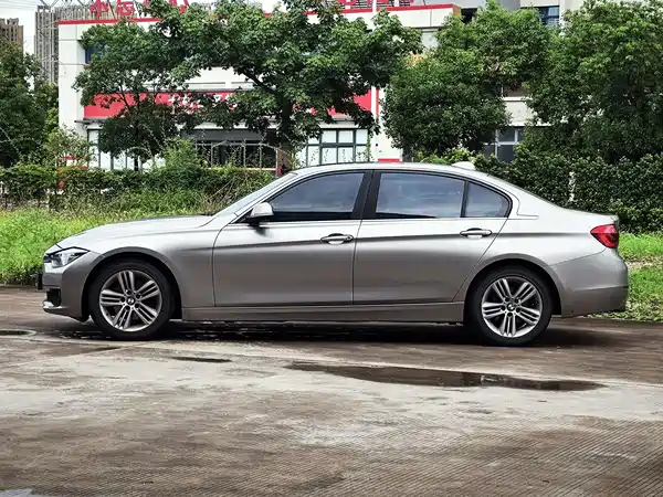 BMW 3 Series 2016