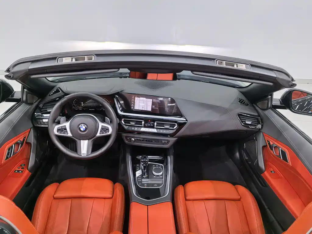 BMW Z4 2023 — фото 23